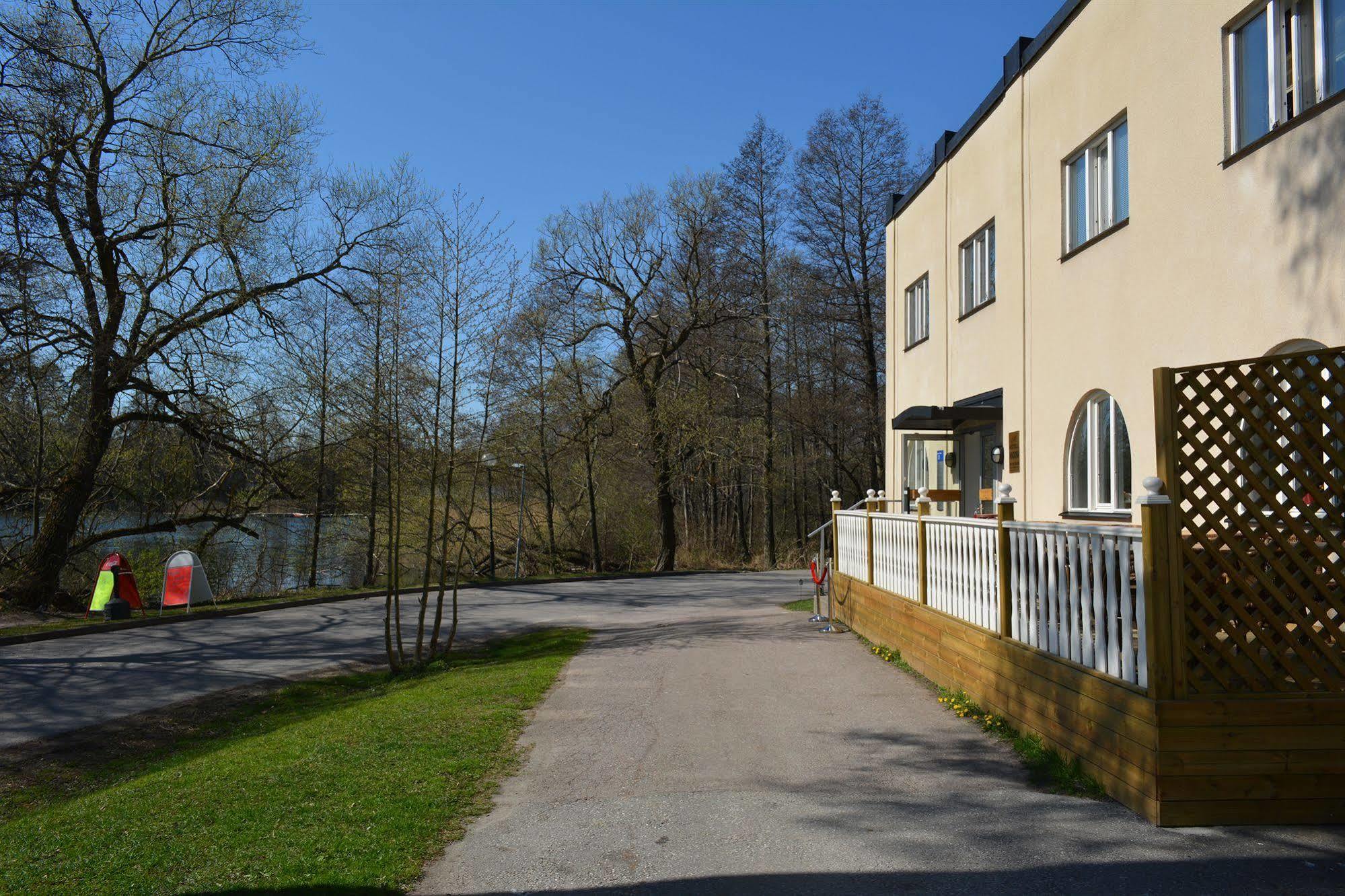 Hotell Angora Sollentuna Bagian luar foto